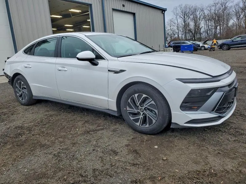 2026 HYUNDAI SONATA HYBRID  