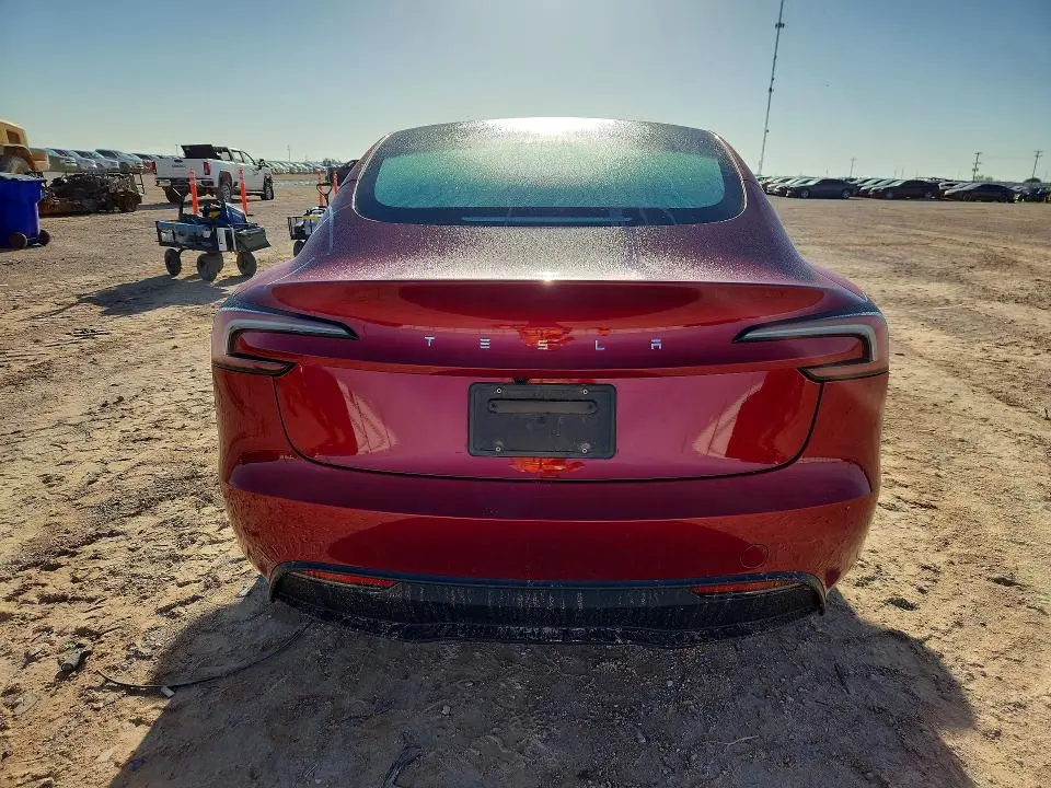 2025 TESLA MODEL 3   