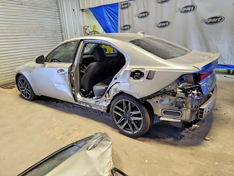 2017 LEXUS IS 200T  
