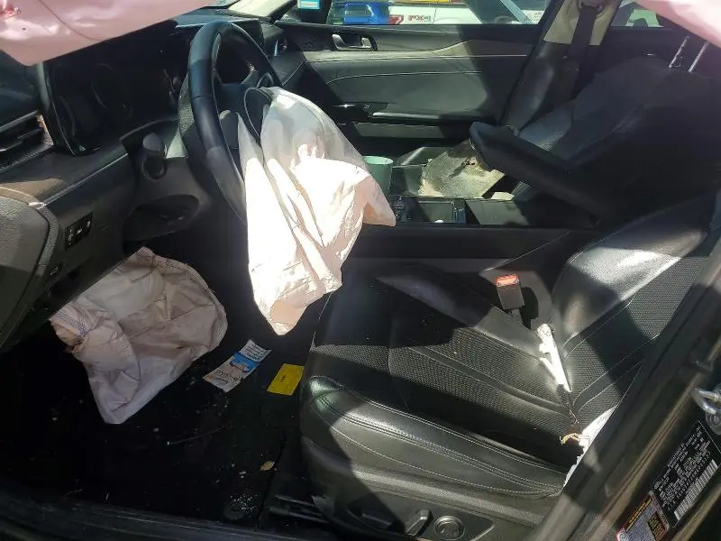2021 KIA K5 EX  