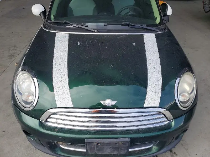2012 MINI COOPER   