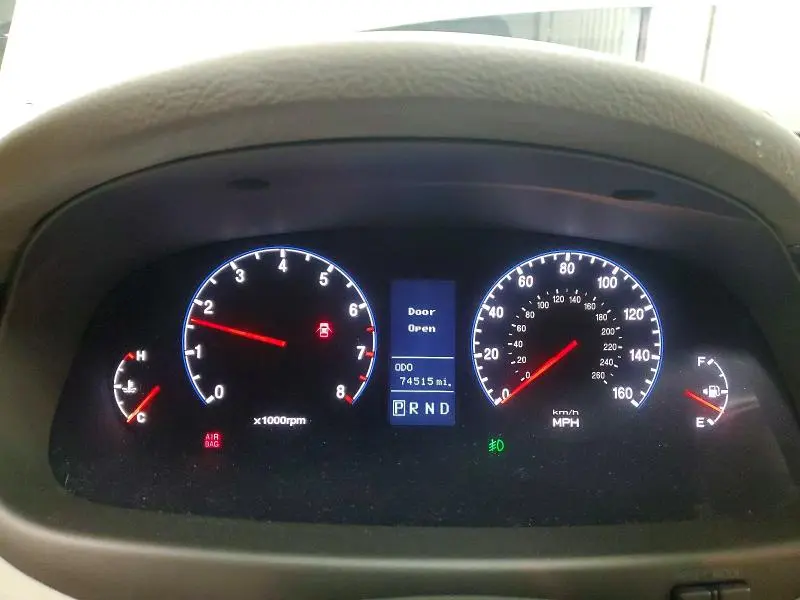 2011 HYUNDAI AZERA LIMITED  