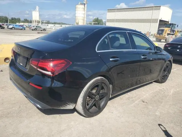 2019 MERCEDES-BENZ A 220  