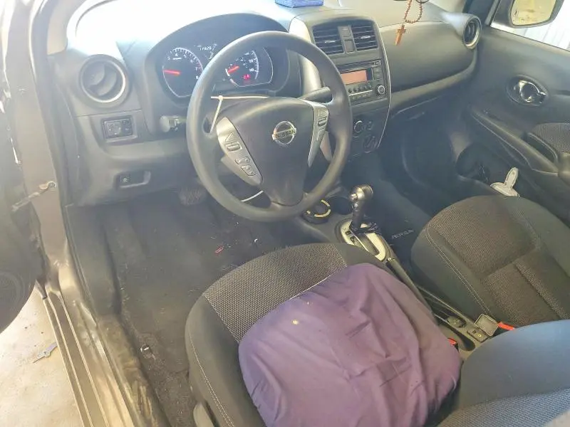 2015 NISSAN VERSA 1.6 SV  