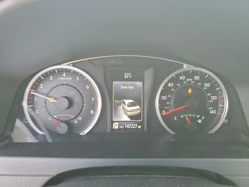 2015 TOYOTA CAMRY LE  