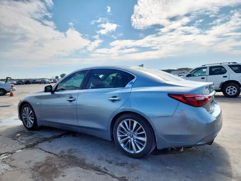 2018 INFINITI Q50 LUXE