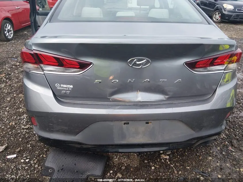 2018 HYUNDAI SONATA SE