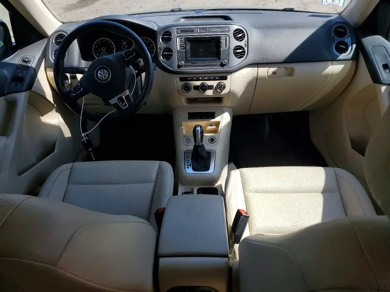 2016 VOLKSWAGEN TIGUAN   