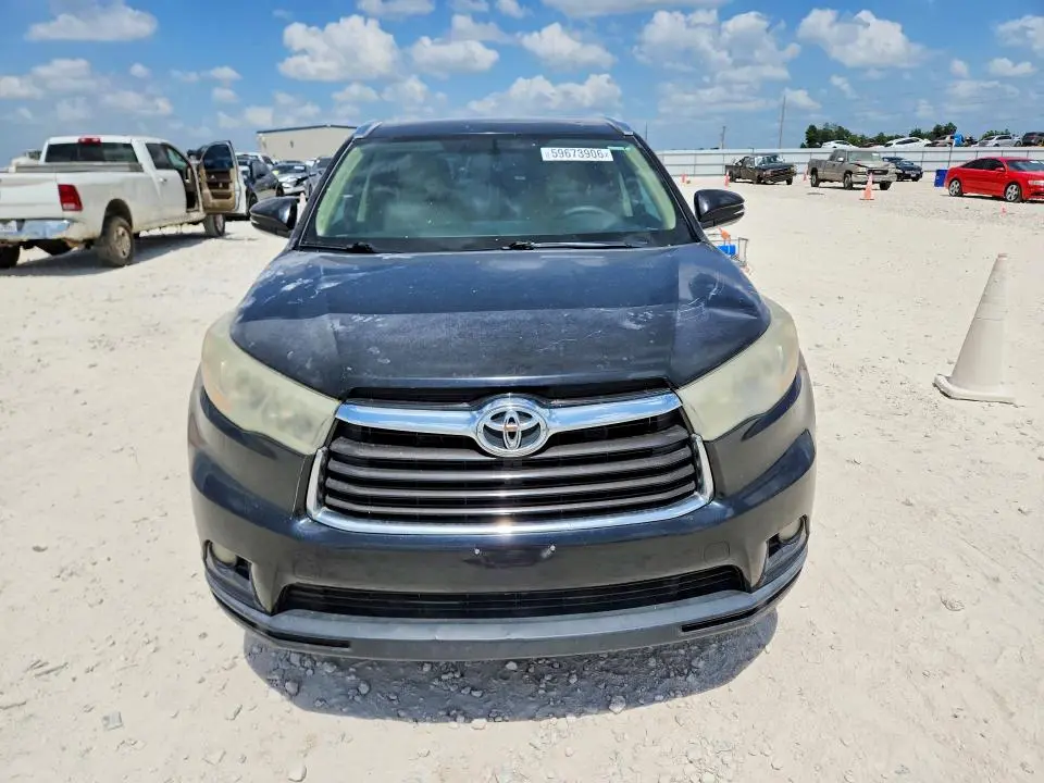 2014 TOYOTA HIGHLANDER XLE  