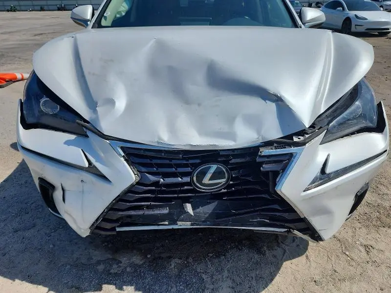 2018 LEXUS NX 300 BASE  
