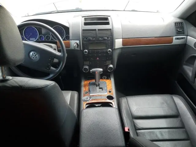 2010 VOLKSWAGEN TOUAREG TDI  