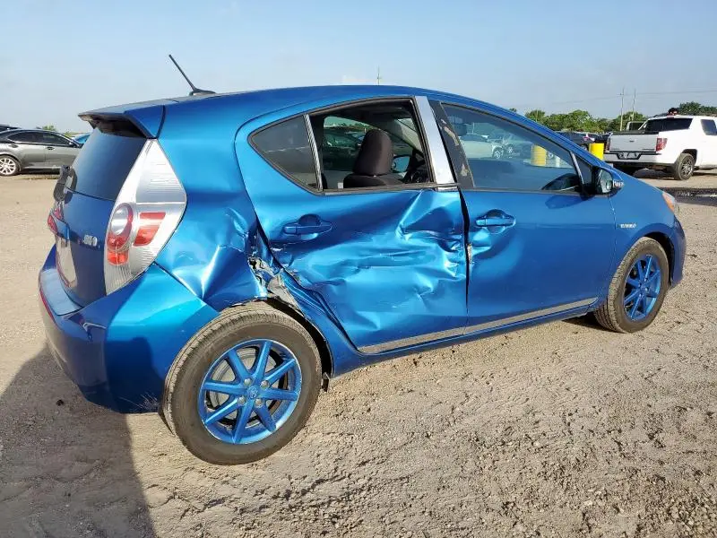 2014 TOYOTA PRIUS C   