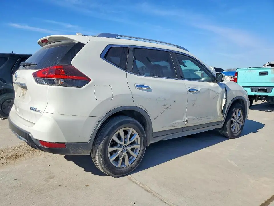 2020 NISSAN ROGUE S  