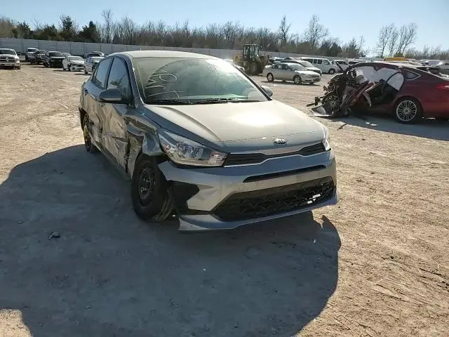 2021 KIA RIO LX  