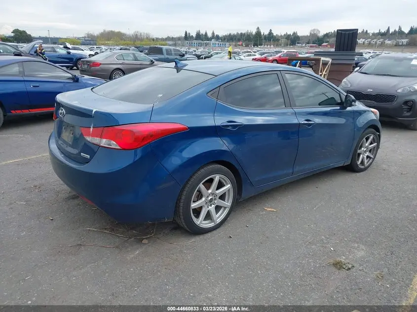 2013 HYUNDAI ELANTRA LIMITED