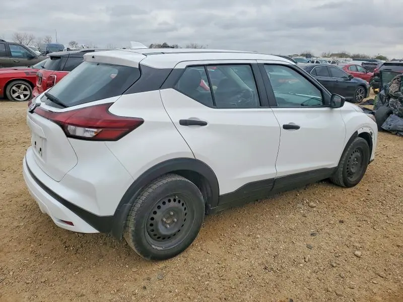 2021 NISSAN KICKS S  