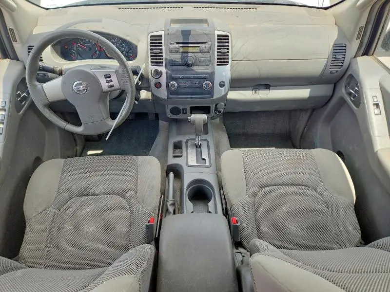2012 NISSAN FRONTIER S  