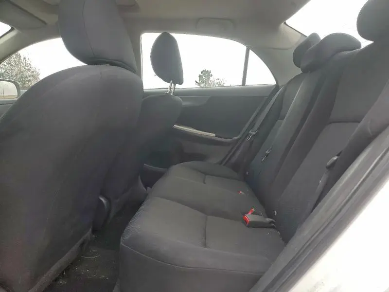 2010 TOYOTA COROLLA BASE  