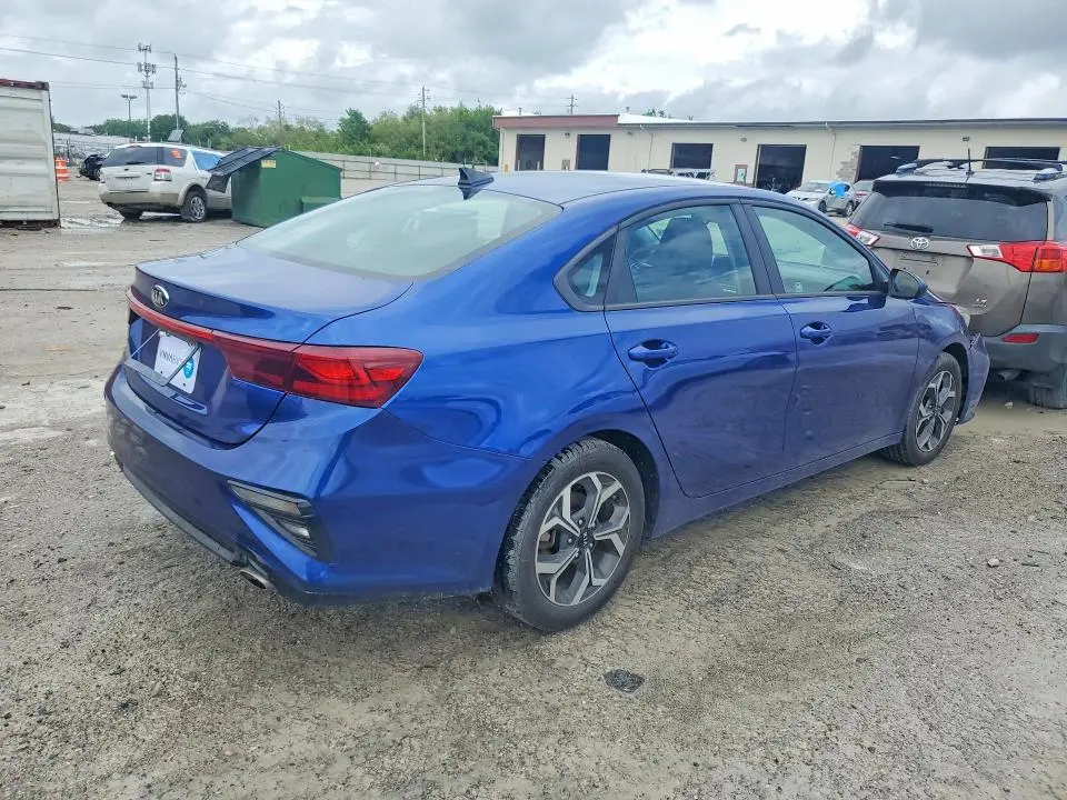 2019 KIA FORTE LXS  