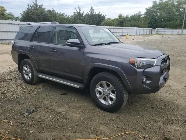 2023 TOYOTA 4RUNNER SE