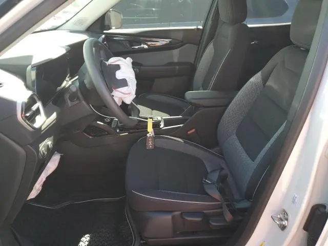 2024 CHEVROLET TRAILBLAZER LS  
