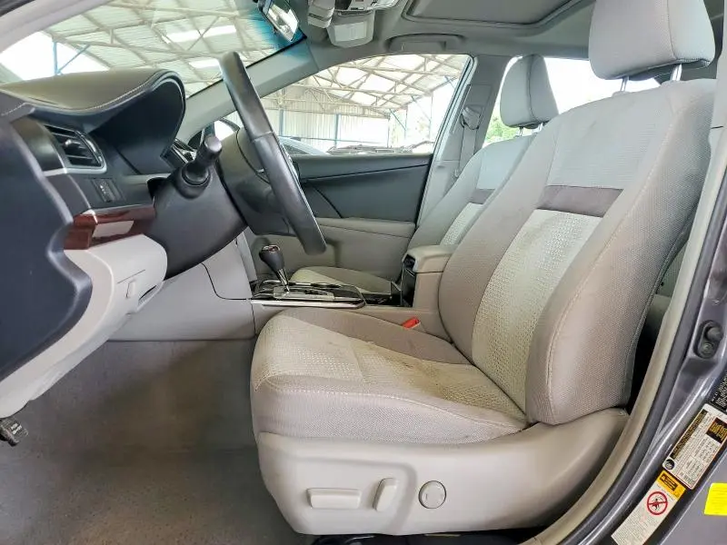 2014 TOYOTA CAMRY XLE  
