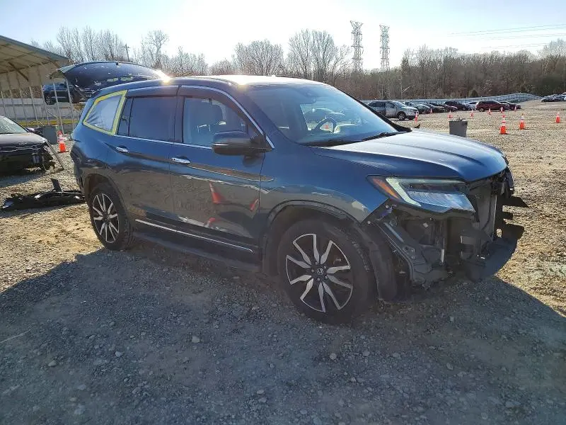 2019 HONDA PILOT TOURING  