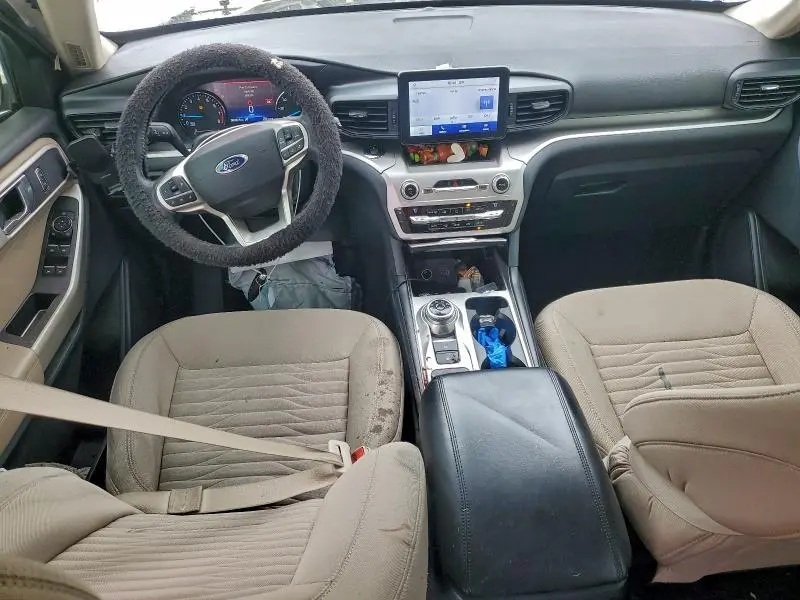 2021 FORD EXPLORER XLT  