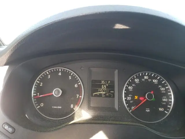 2012 VOLKSWAGEN JETTA SE  
