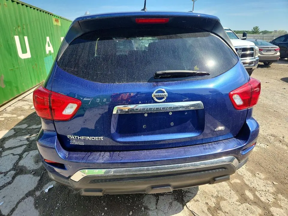 2018 NISSAN PATHFINDER S  