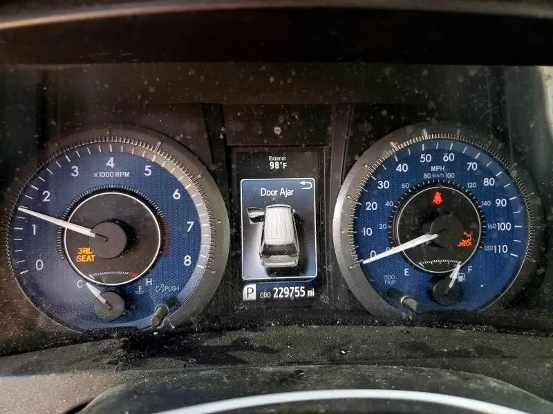 2015 TOYOTA SIENNA XLE  