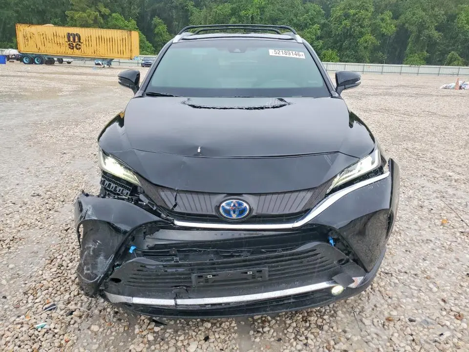 2023 TOYOTA VENZA XLE  