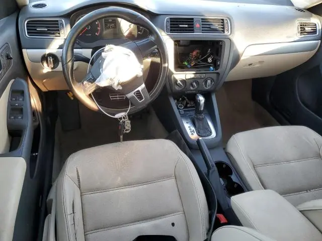 2011 VOLKSWAGEN JETTA SEL  