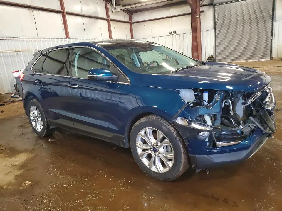 2020 FORD EDGE TITANIUM  