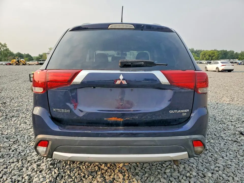 2016 MITSUBISHI OUTLANDER SE  