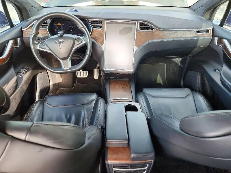 2017 TESLA MODEL X   