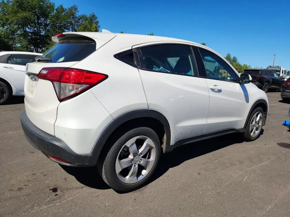 2020 HONDA HR-V LX  