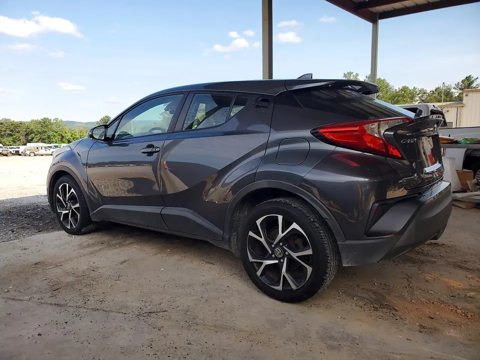 2018 TOYOTA C-HR XLE  
