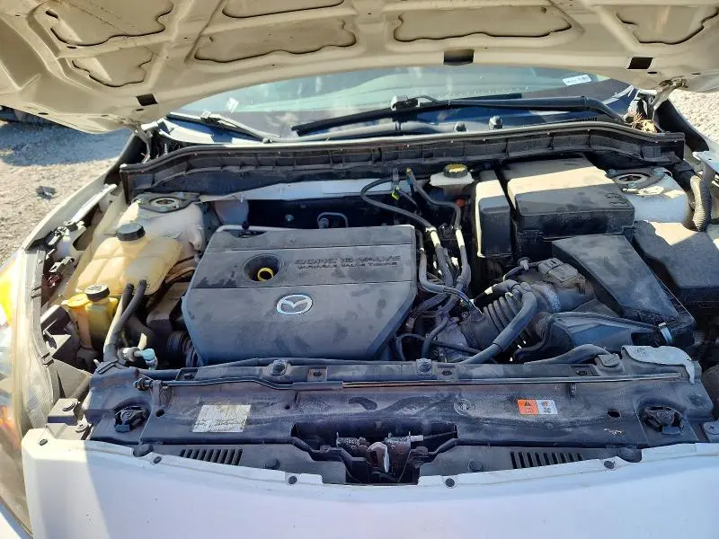 2011 MAZDA 3 I  