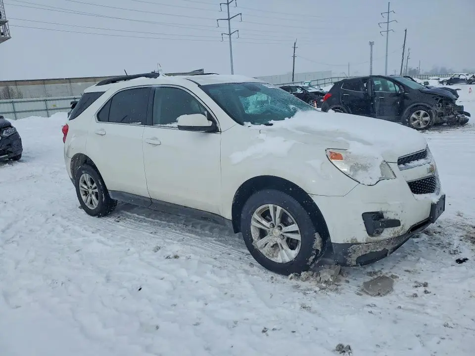 2015 CHEVROLET EQUINOX LT  