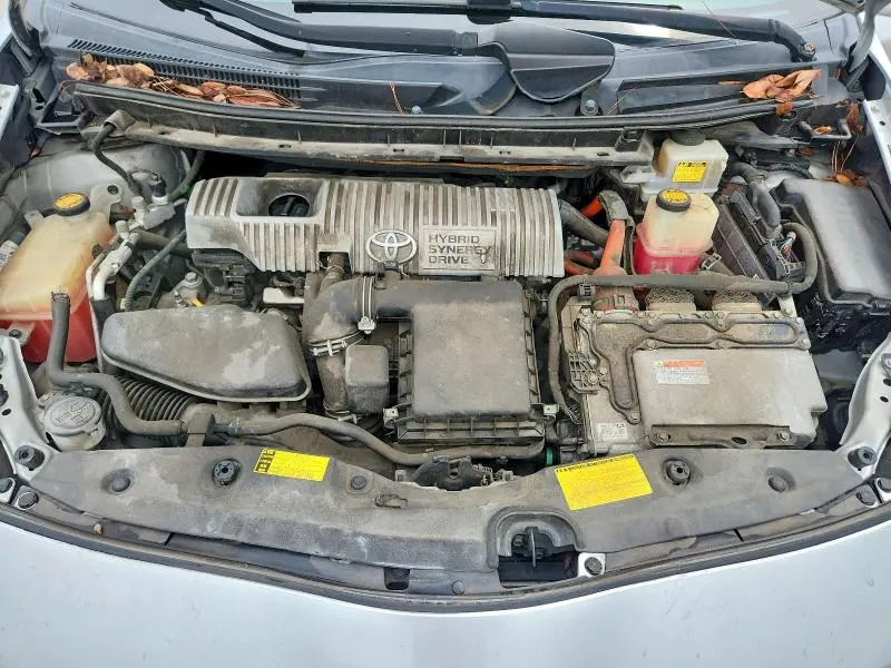 2011 TOYOTA PRIUS TWO  