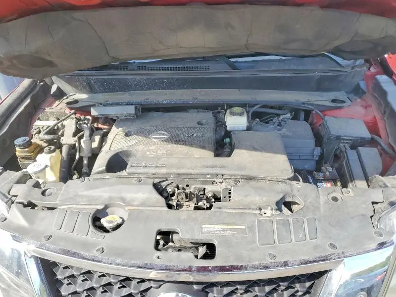 2015 NISSAN PATHFINDER S  
