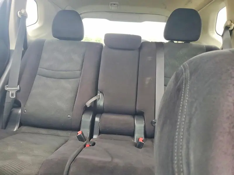 2014 NISSAN ROGUE SV  