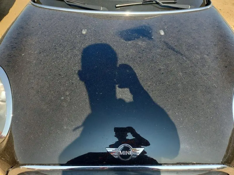 2016 MINI COOPER   