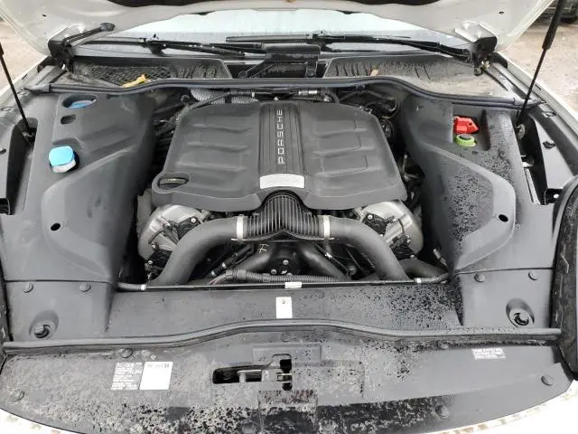 2016 PORSCHE CAYENNE S  