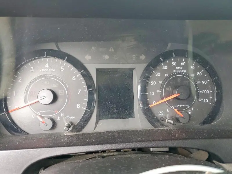 2017 TOYOTA SIENNA LE 8-PASSENGER  