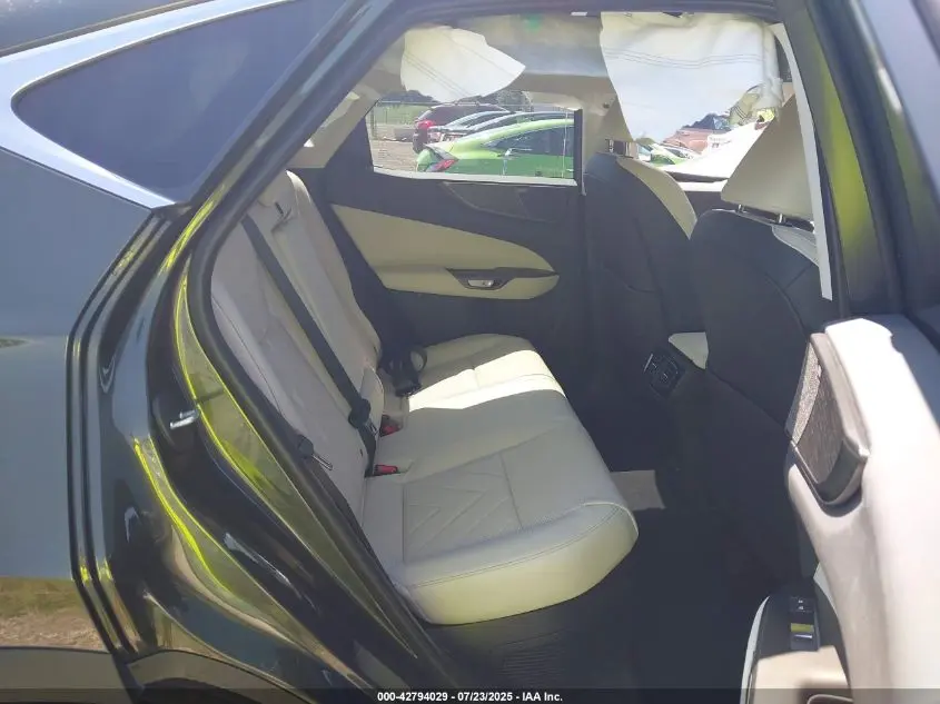 2025 LEXUS NX 350H LUXURY