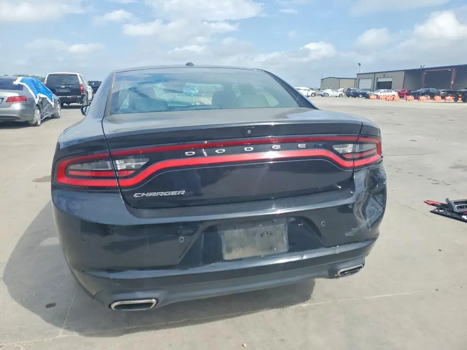 2020 DODGE CHARGER SXT  