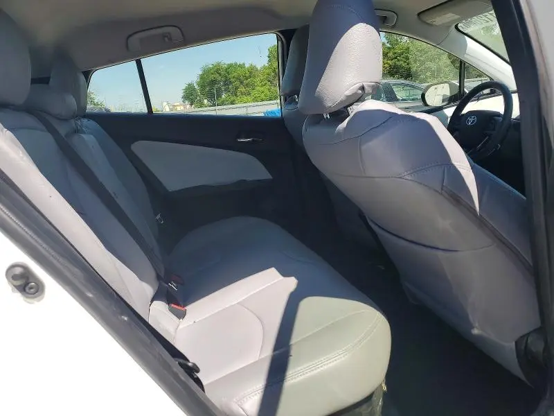 2019 TOYOTA PRIUS LE AWD-E  