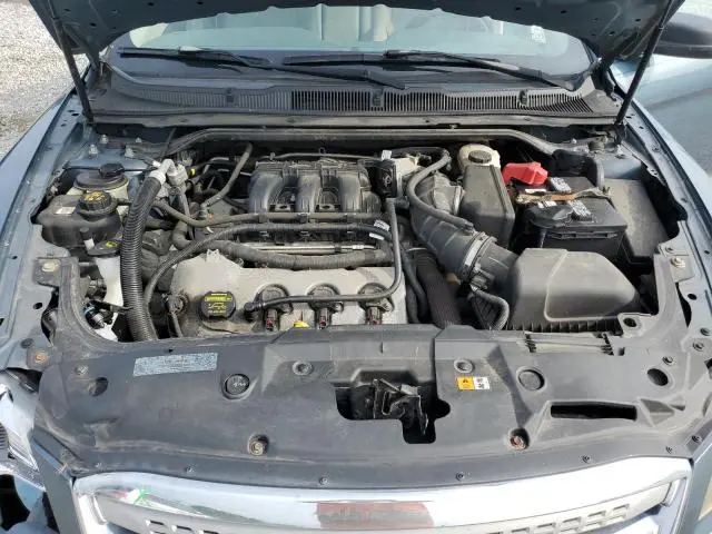 2010 FORD TAURUS SE  